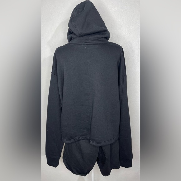 NWT 2 Piece Black Puma Hoodie XLG Shorts Pockets LG Gift Ready Active Wear - Picture 9 of 14